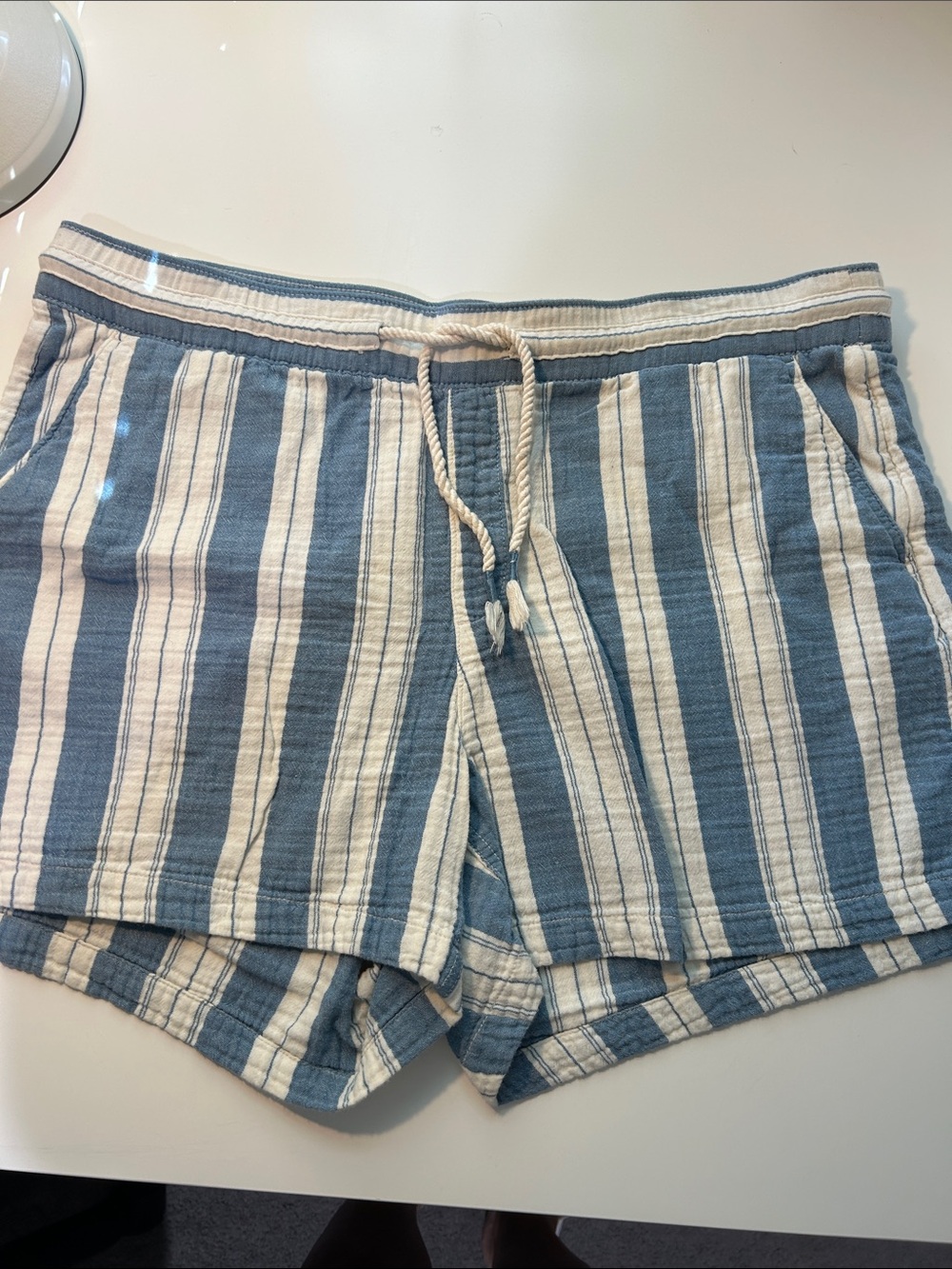 Old Navy Blue and Cream Striped Drawstring Athletic Shorts